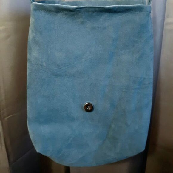 NEW Velvet texture Ruffled Crossbody Purse Shoulder bag FlipTop Blue Cute Girlie - Picture 5 of 9